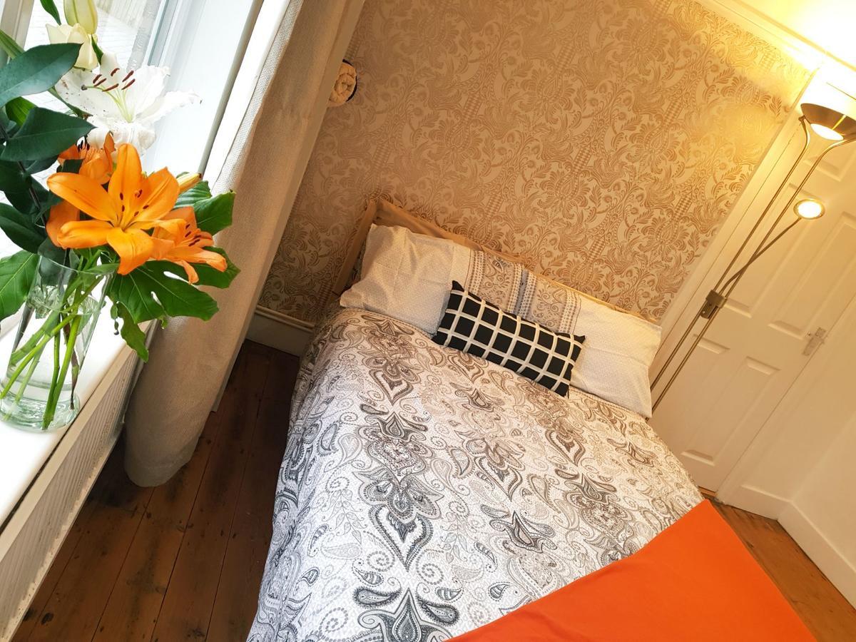 Rome Guest House Лестер Экстерьер фото