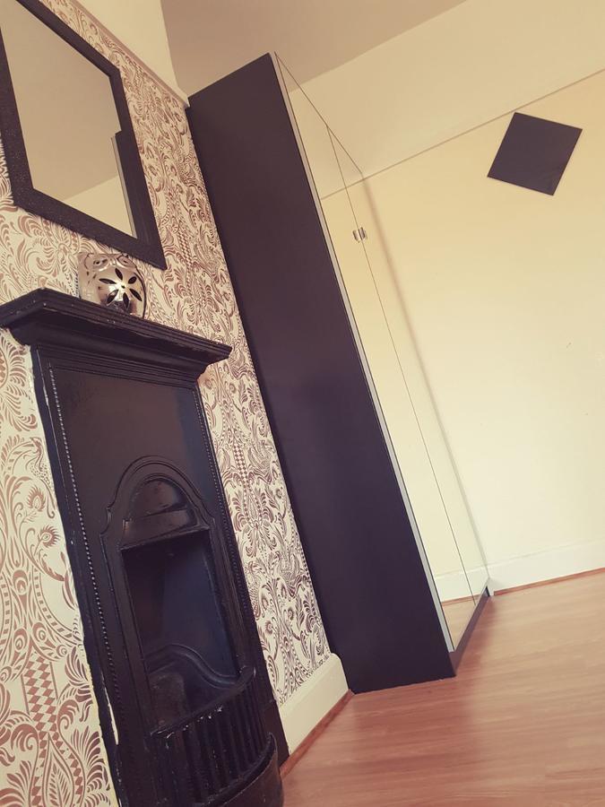 Rome Guest House Лестер Экстерьер фото